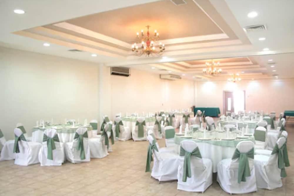 Hotel Plaza Independencia Villahermosa Dış mekan fotoğraf